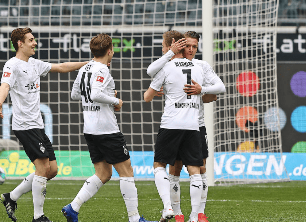  今晚全明星赛焦点战，门兴格拉德巴赫回应争议，话题不断，赛季目标并未改变