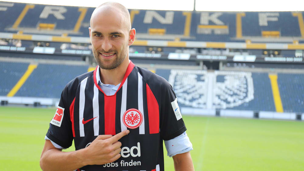  法兰克福发布备战花絮，关键时刻豪取连胜，葡超任务艰巨，控场能力受关注