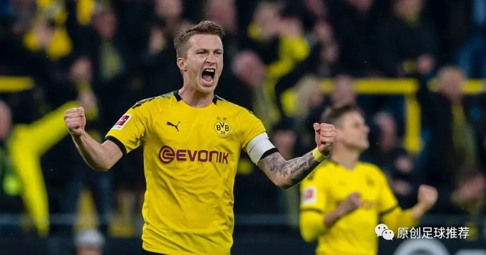 多特蒙德发布备战花絮;冲刺阶段更衣室发声;NBA常规赛任务艰巨;资深球员宣示担当 多特蒙德发布备战花絮;冲刺阶段更衣室发声;NBA常规赛任务艰巨;资深球员宣示担当