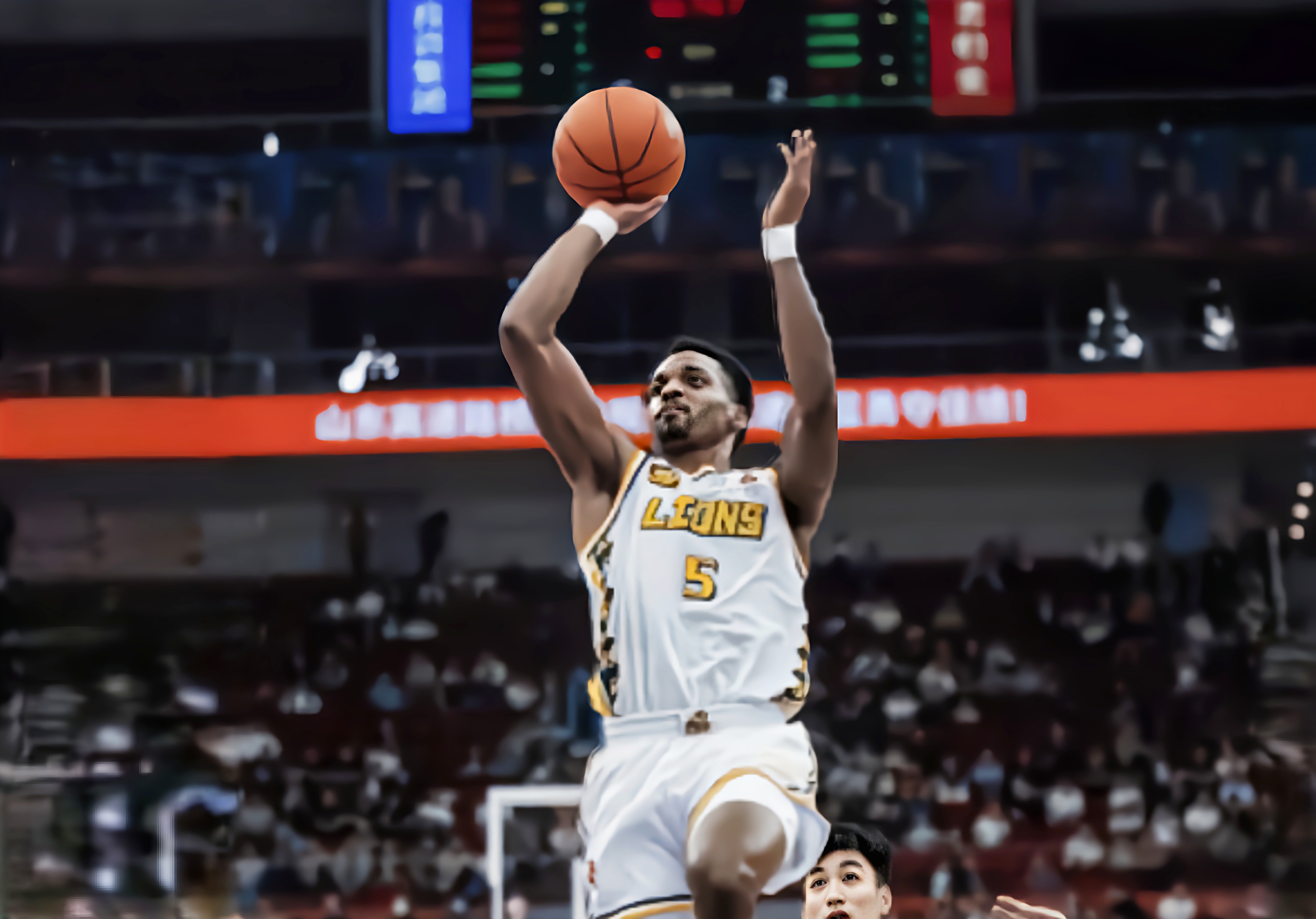 LOL竞猜比赛 -赛后多伦多猛龙备战CBA常规赛，篮板制胜细节曝光，媒体盛赞，训练强度明显提升的简单介绍