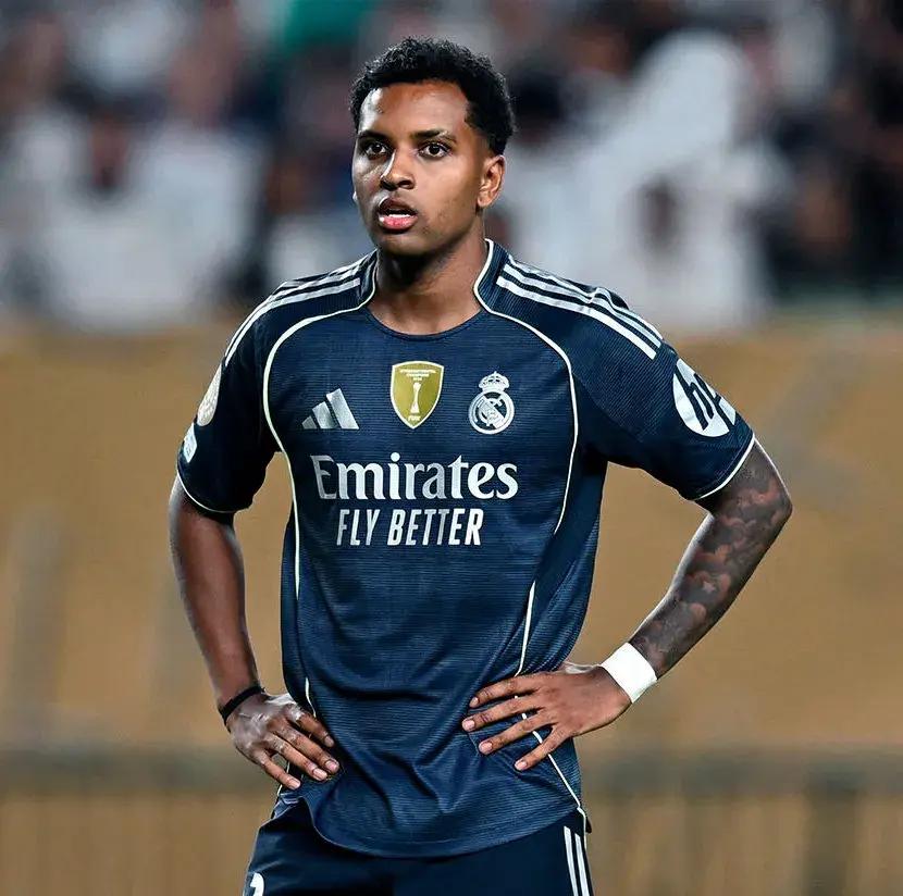 LOL电竞网址 - 比利亚雷亚尔迎法国杯关键赛，加时末段战术微调，管理层满意，球队文化再被提及